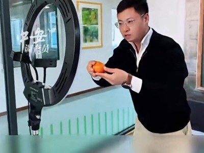 山東威海村支書賣谷物小米遭小米法務投訴,下架視頻喊話:望打開格局給條活路